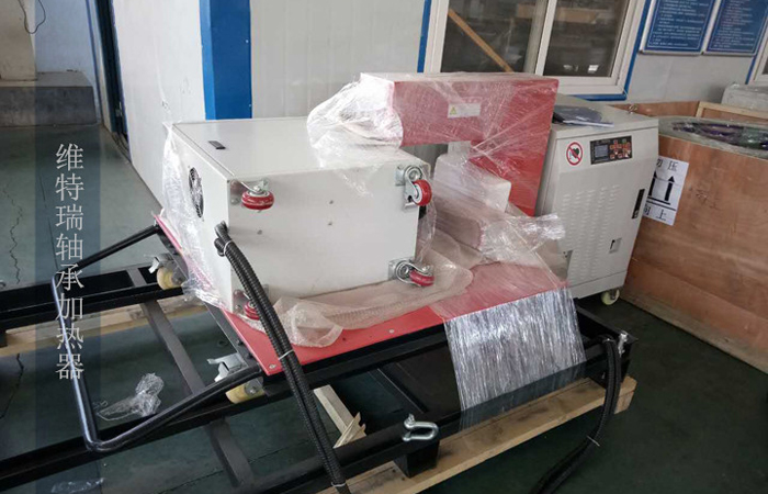 中频感应加热器_电路图分享 1. 用途 WTRGT-120/380中频感应加热器用于3.0MW电机轴承的热装与热拆。主要原理是通过中高频感应均匀加热轴承内、外圈,实现轴承内、外圈尺寸均匀膨胀,产生足够的间隙,从而实现轴承的套装和拆卸;设备带自动消磁功能 2. 拆卸时加热方式 使用加热电缆直接缠绕在轴承内外圈表面进行加热。 3.